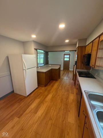 5912 Laurel Street, Indianapolis, IN 46227