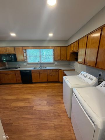 5912 Laurel Street, Indianapolis, IN 46227