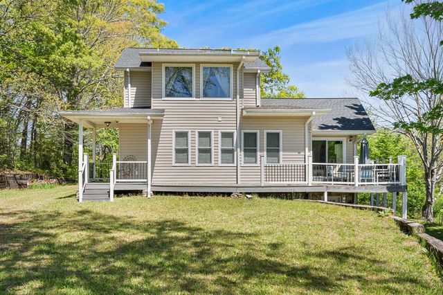 19 Bynum Penland Road, Hayesville, NC 28904