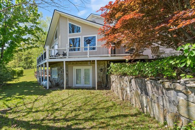 19 Bynum Penland Road, Hayesville, NC 28904