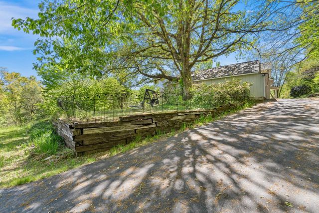 19 Bynum Penland Road, Hayesville, NC 28904