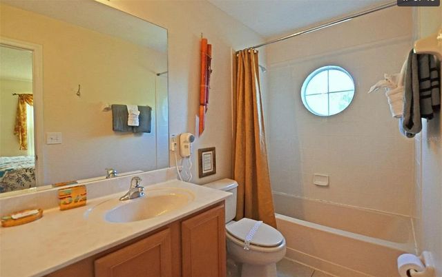 8646 LA ISLA DRIVE, Kissimmee, FL 34747