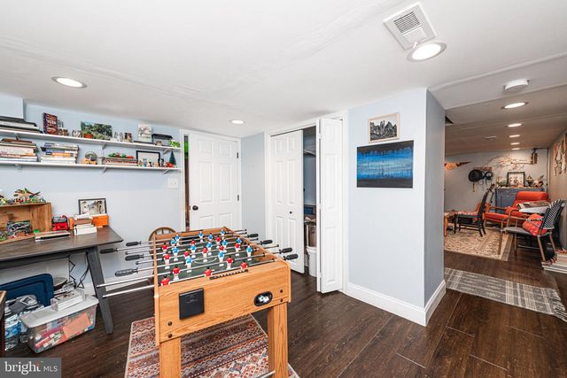 1720 FARMINGTON AVE, Pottstown, PA 19464