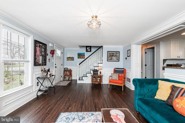 1720 FARMINGTON AVE, Pottstown, PA 19464