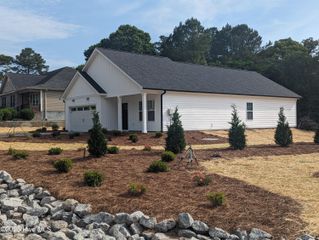 1007 High Point Avenue, Calabash, NC 28467