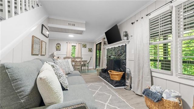 1147 Martin Dr, Cleveland, GA 30528