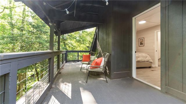 1147 Martin Dr, Cleveland, GA 30528