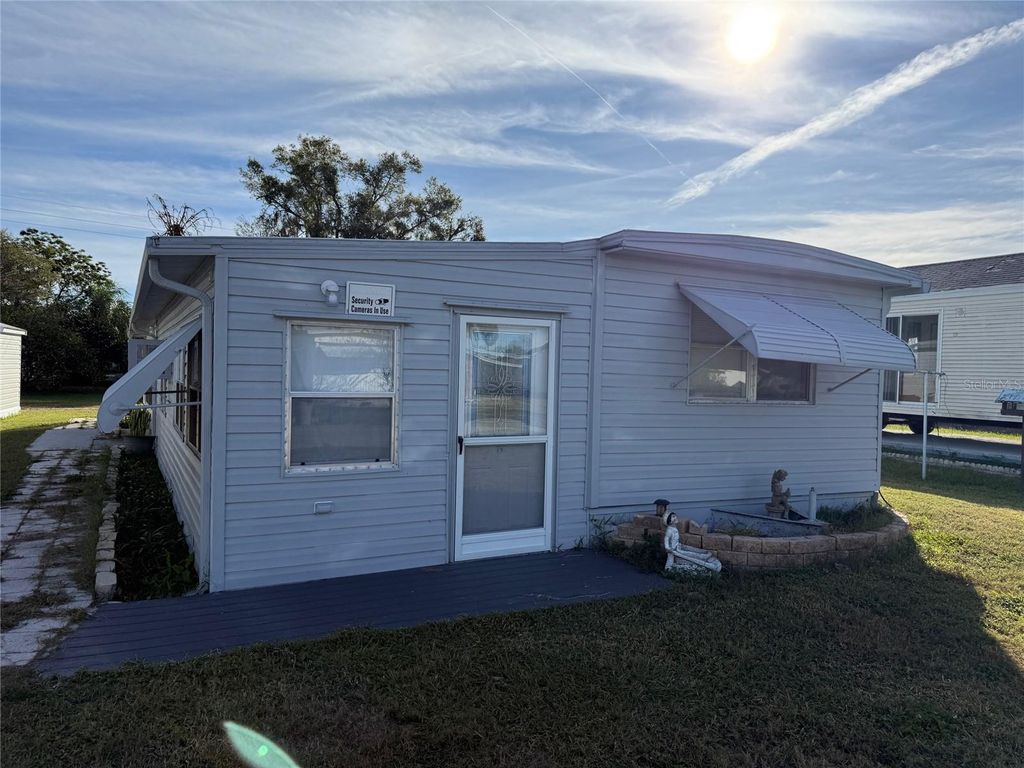 6240 CONNECTICUT STREET, Zephyrhills, FL 33542