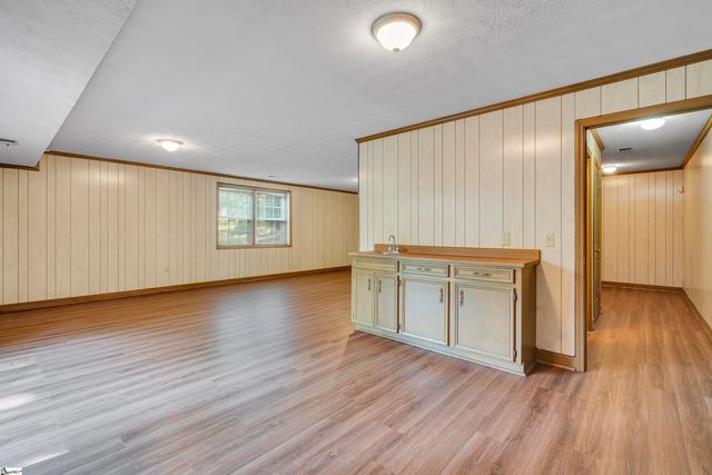 221 Briar Creek Drive, Greer, SC 29650