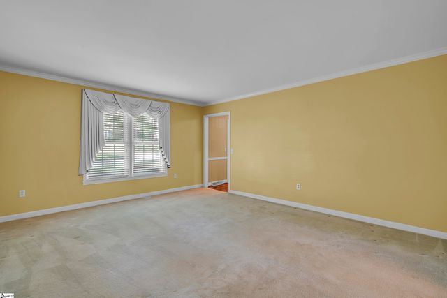 221 Briar Creek Drive, Greer, SC 29650