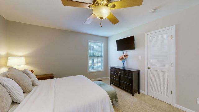 305 Maxwell Branch Rd, Cottontown, TN 37048
