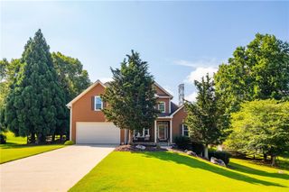 4967 Reed Field Drive, Oakwood, GA 30566
