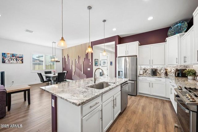 18427 W CLINTON Street, Surprise, AZ 85388