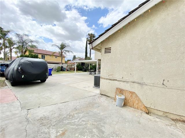 1444 N Sage Avenue, Rialto, CA 92376