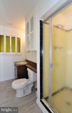 7024 RICHARD DR, Bethesda, MD 20817