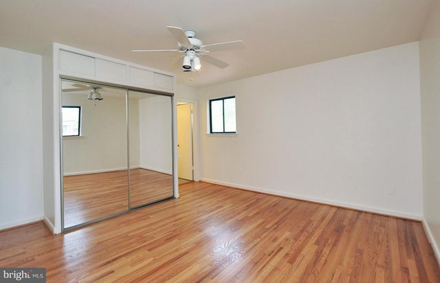 7024 RICHARD DR, Bethesda, MD 20817