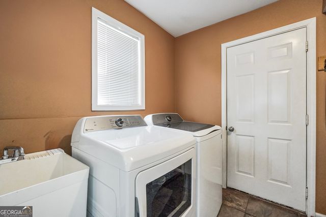 1307 Regatta Way, Mcdonough, GA 30252