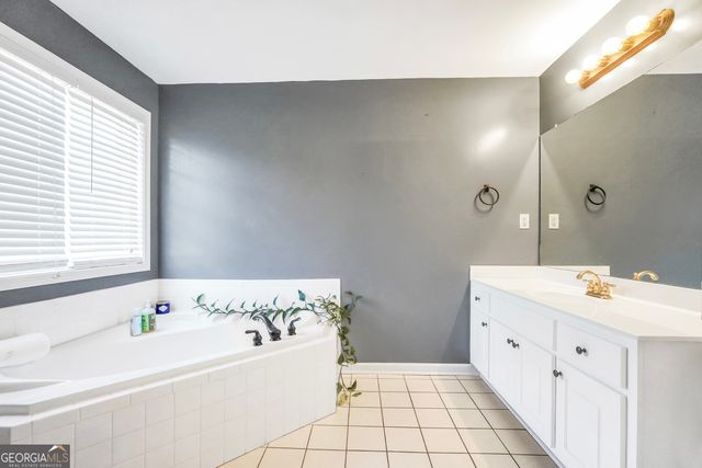 1307 Regatta Way, Mcdonough, GA 30252