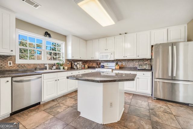 1307 Regatta Way, Mcdonough, GA 30252