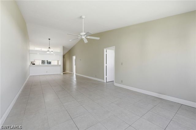 4230 Jack Frost CT 4402, Naples, FL 34112