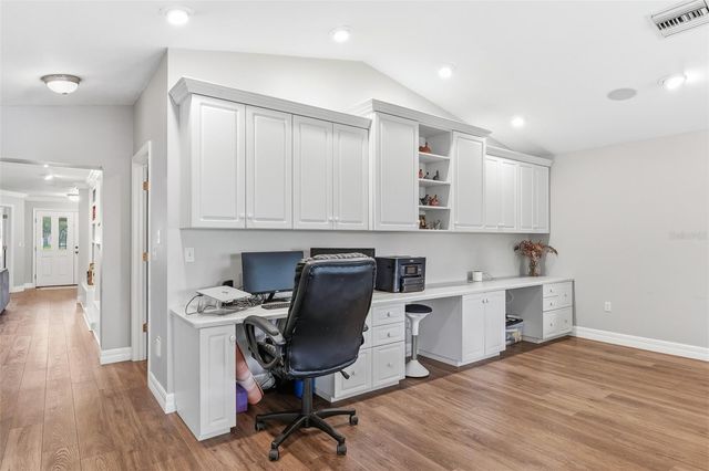 7565 CASTLE DRIVE, Sarasota, FL 34240