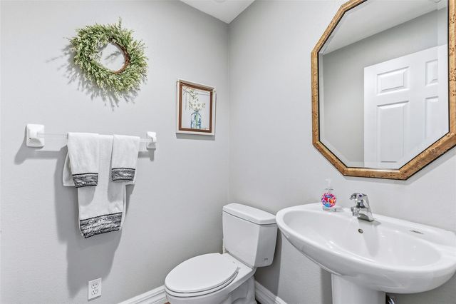 7565 CASTLE DRIVE, Sarasota, FL 34240