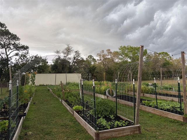 7565 CASTLE DRIVE, Sarasota, FL 34240