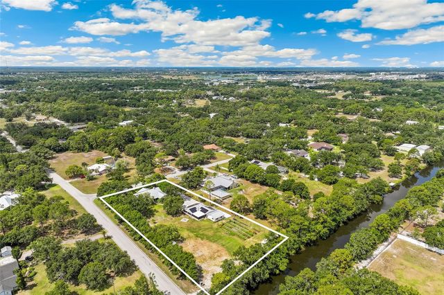 7565 CASTLE DRIVE, Sarasota, FL 34240