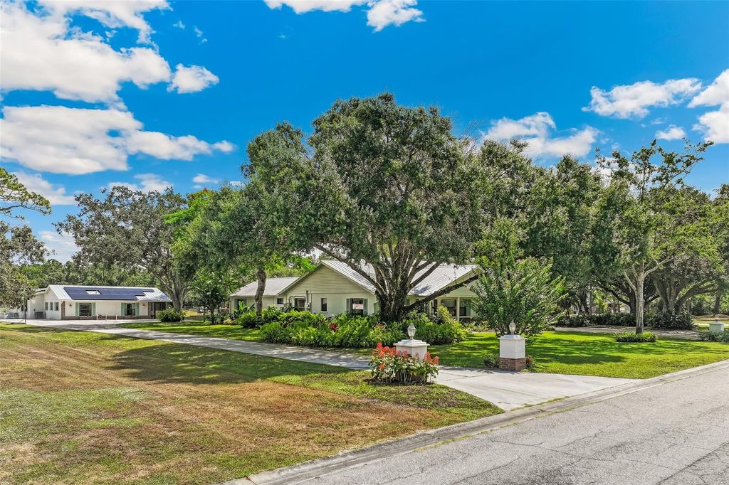 7565 CASTLE DRIVE, Sarasota, FL 34240