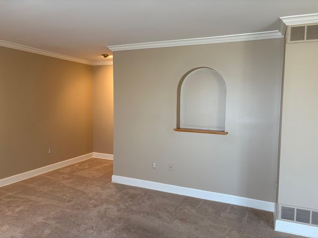 2036 Suffolk Avenue, Ann Arbor, MI 48103