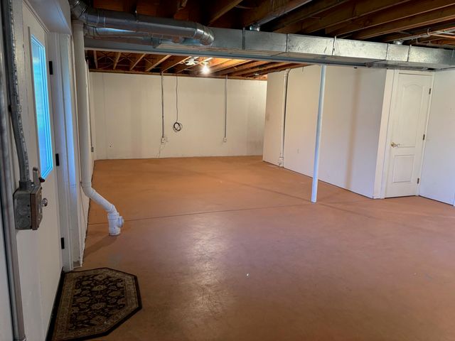 2036 Suffolk Avenue, Ann Arbor, MI 48103
