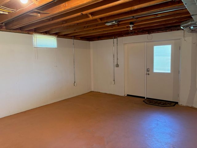 2036 Suffolk Avenue, Ann Arbor, MI 48103