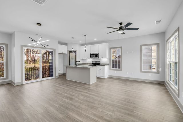 2922 Painted Pony Dr, Murfreesboro, TN 37128