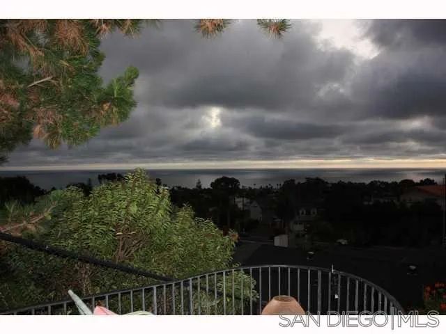 5455 La Jolla Mesa, La Jolla, CA 92037