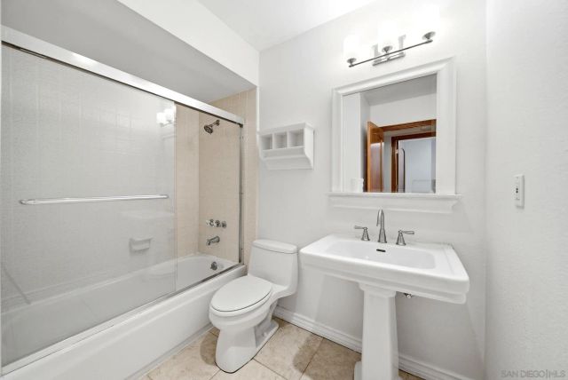 5455 La Jolla Mesa, La Jolla, CA 92037