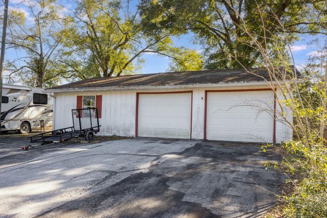 4780 Live Oak Church Road, Crestview, FL 32539