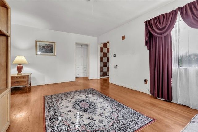 9415 Annetta, South Gate, CA 90280