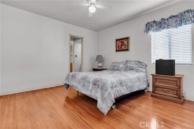 9415 Annetta, South Gate, CA 90280