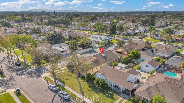 9415 Annetta, South Gate, CA 90280