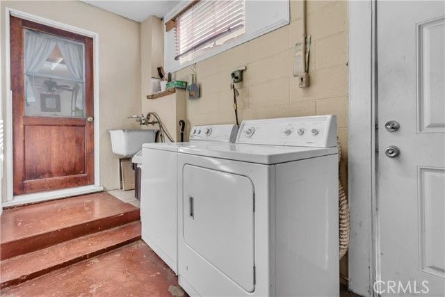 9415 Annetta, South Gate, CA 90280