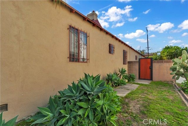 9415 Annetta, South Gate, CA 90280