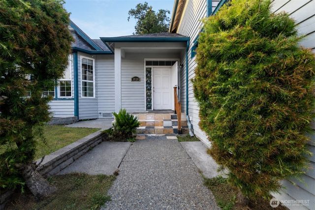 5018 Ryan Way, Seattle, WA 98178