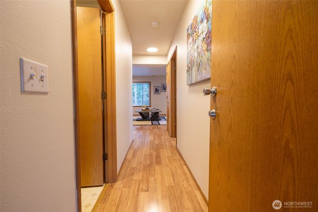 5018 Ryan Way, Seattle, WA 98178