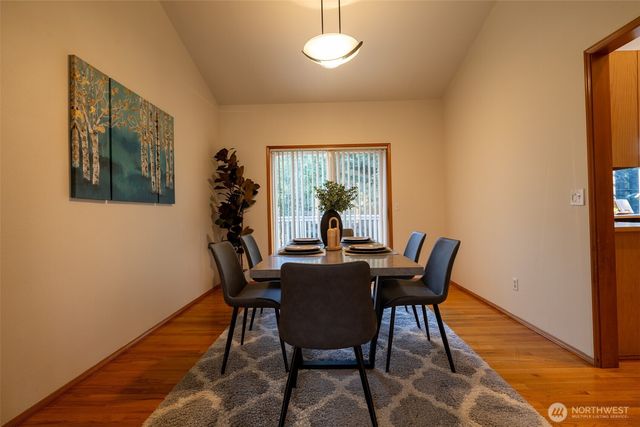 5018 Ryan Way, Seattle, WA 98178
