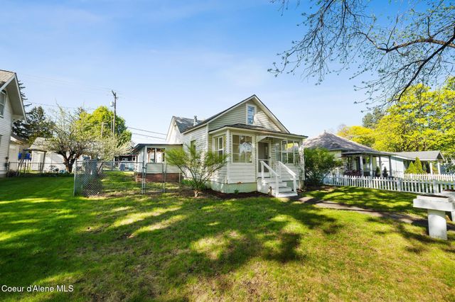 1019 E LAKESIDE AVE, Coeur D'alene, ID 83815