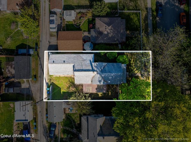 1019 E LAKESIDE AVE, Coeur D'alene, ID 83815