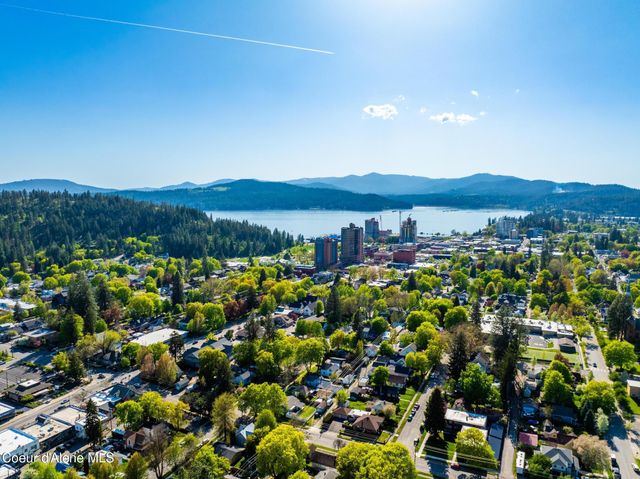 1019 E LAKESIDE AVE, Coeur D'alene, ID 83815