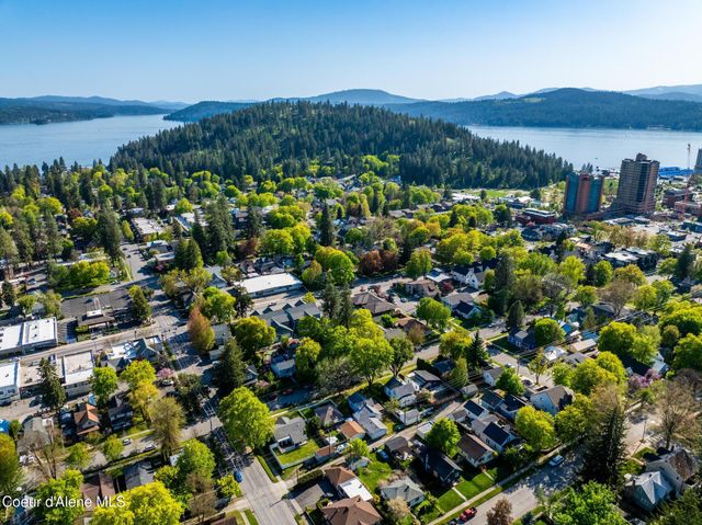 1019 E LAKESIDE AVE, Coeur D'alene, ID 83815