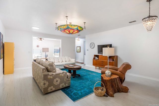 8723 Prince Hts, San Antonio, TX 78254