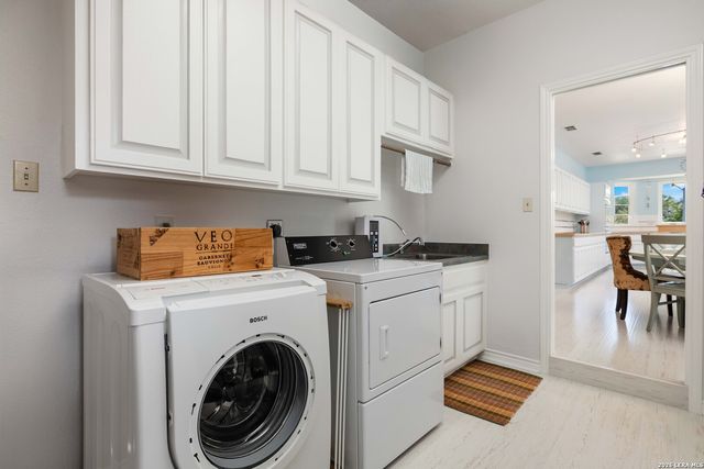 8723 Prince Hts, San Antonio, TX 78254